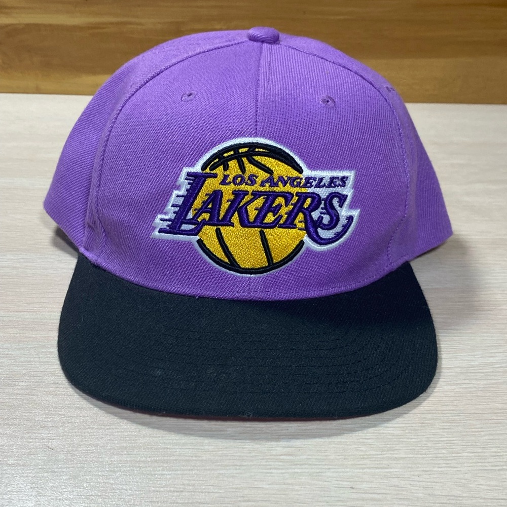 Mitchell & Ness Los Angeles Lakers Snapback Hat Cap Purple/Black/Pink Bottom - Picture 6 of 7